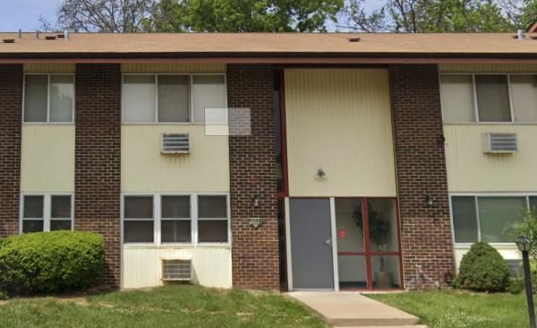 Charming family home in Boise, ID with a modern facade and spacious garage.