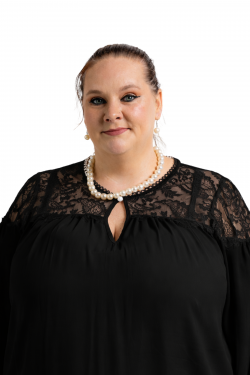 Nicole Foster | IT Helpdesk Technician